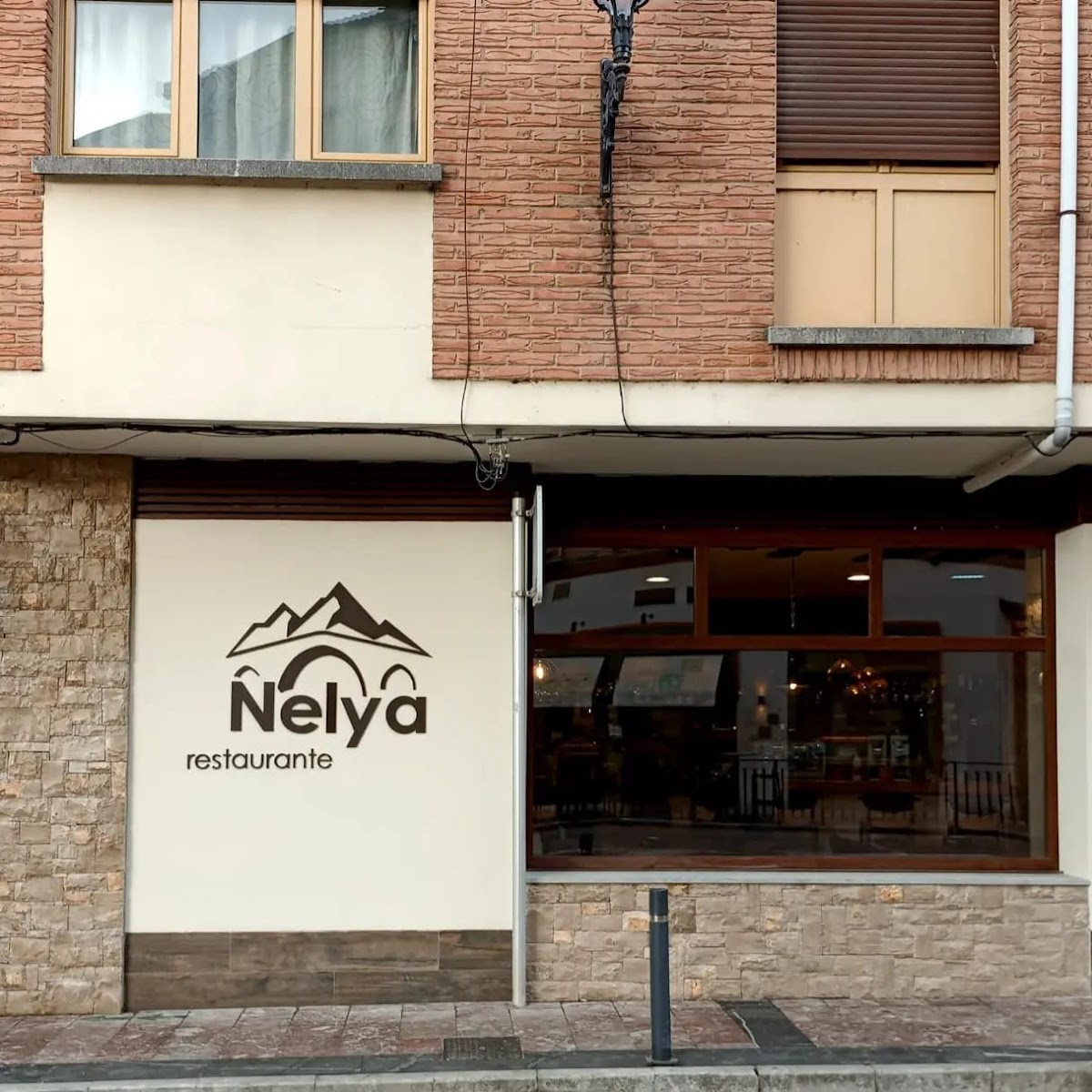 Bar Restaurante Nelya