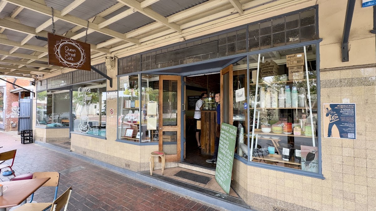 Queen Street cafe.