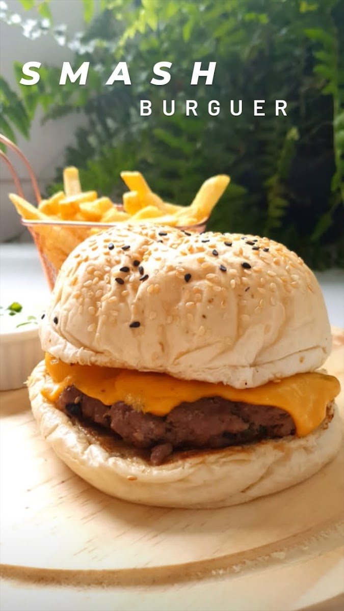 Golden Burguer
