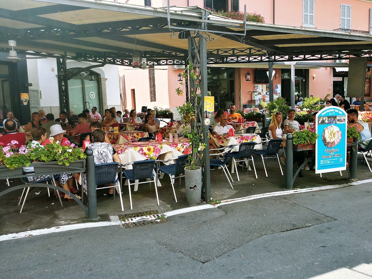 Bar gelateria Trebbia