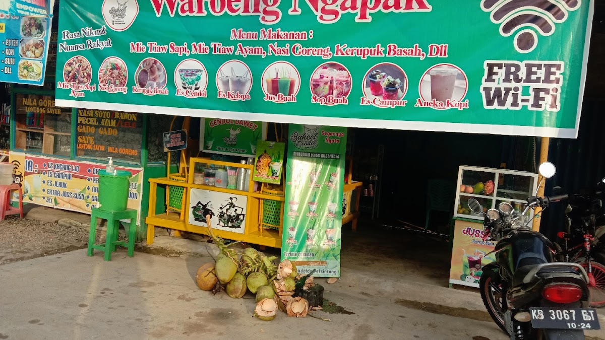 WAROENG NGAPAK SINTANG