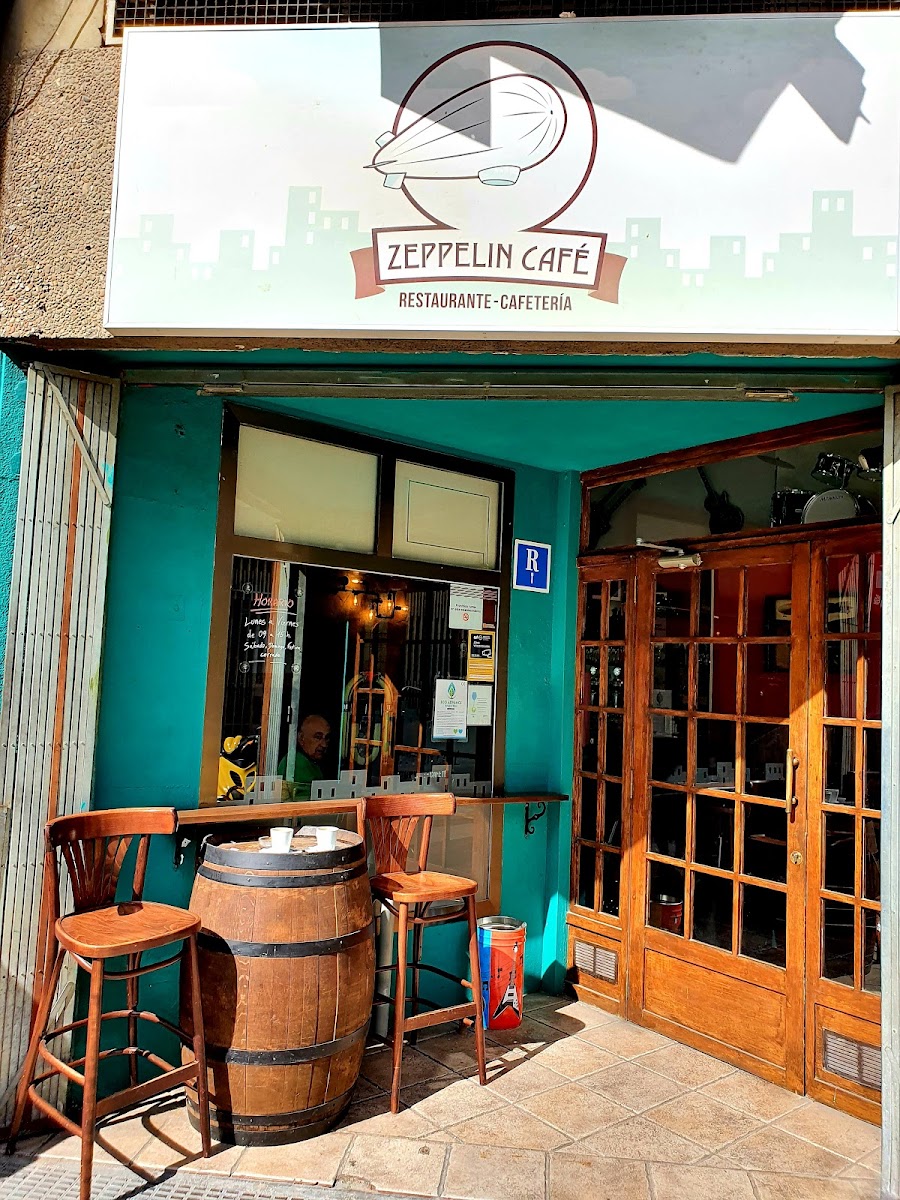 Zeppelin Café
