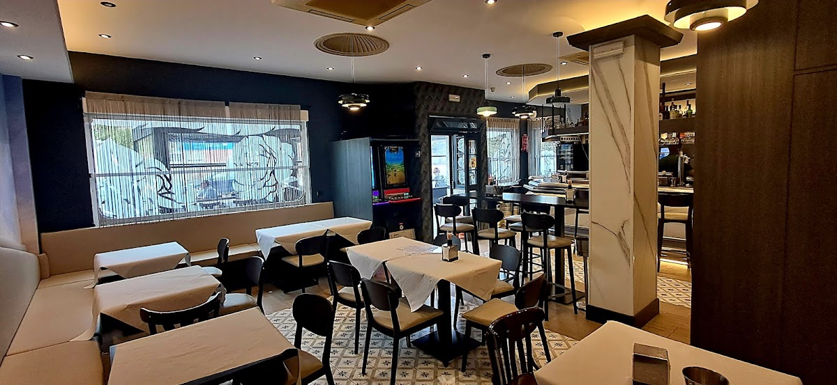 Cafetería & Cervecería Calablanc