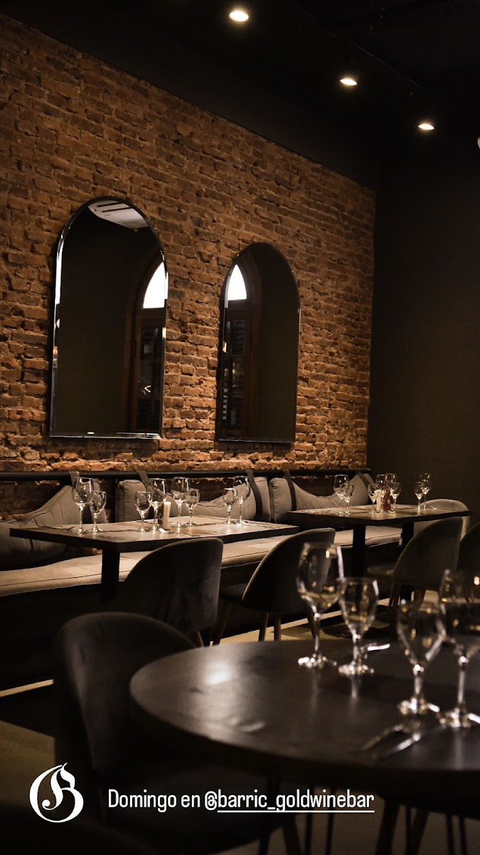 Barric Gold wine-bar