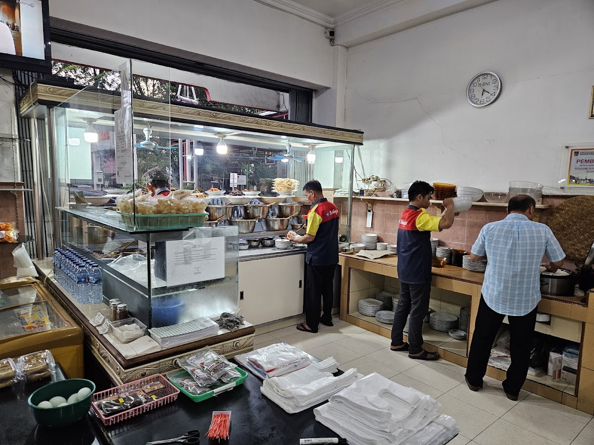 Rumah Makan Bahagia