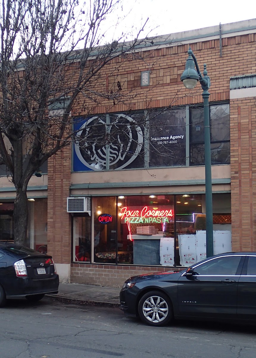 Four Corners Pizza-N-Pasta