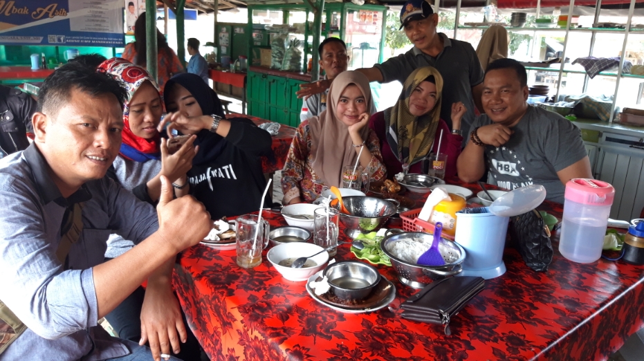 Wr Ayam Bakar Solo Prokimal