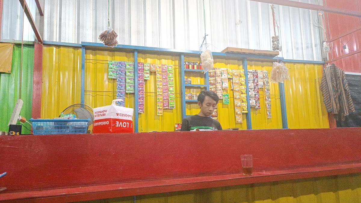WARKOP Junet