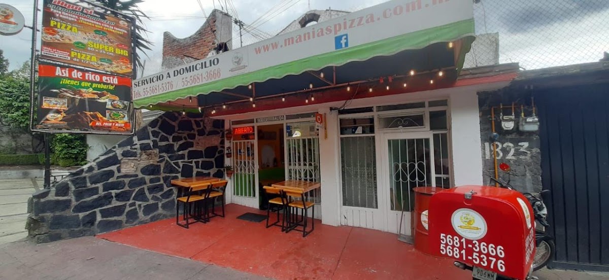 Mania's Pizza San Jerónimo