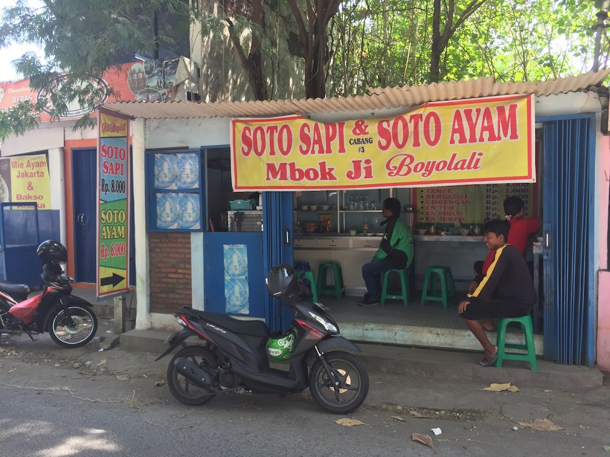 Soto Sapi Dan Soto Ayam Mbok Ji Boyolali