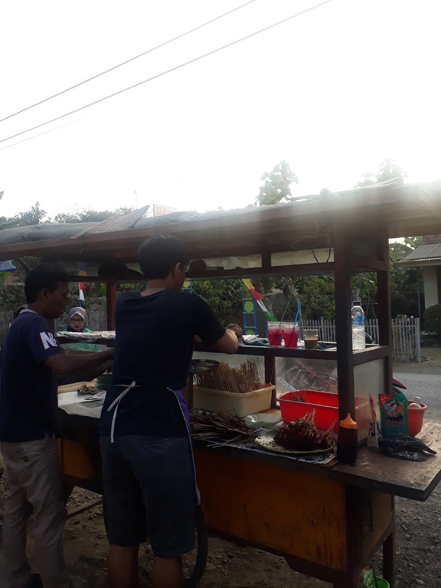 SATE Madura pak jupri pasar benda