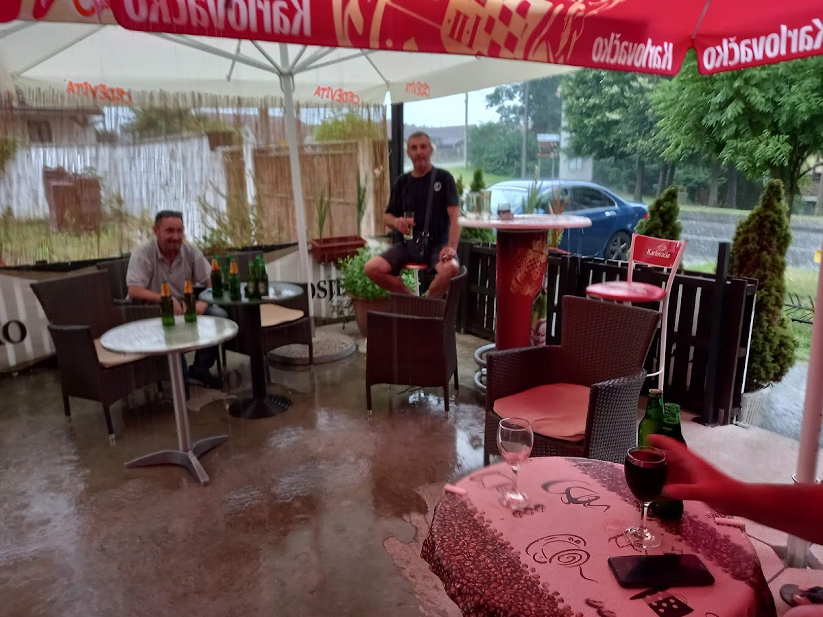 Caffe bar 'M'
