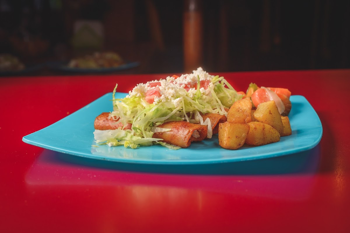 Tacos Tacos