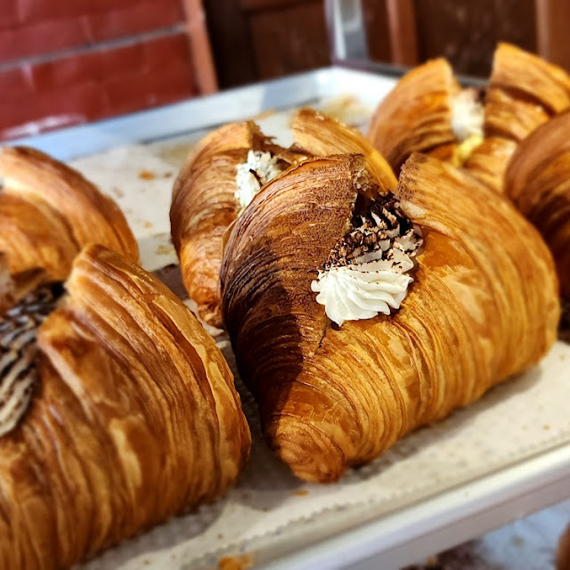 Classic Croissant