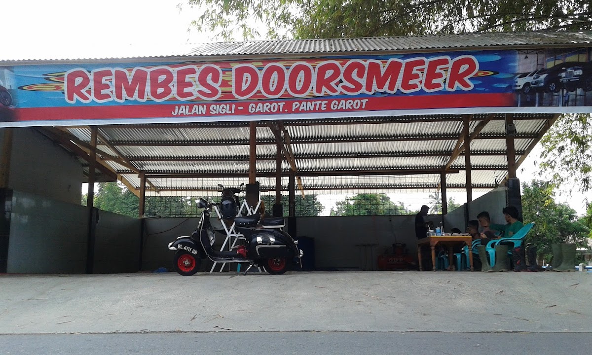 Rembes Cafe