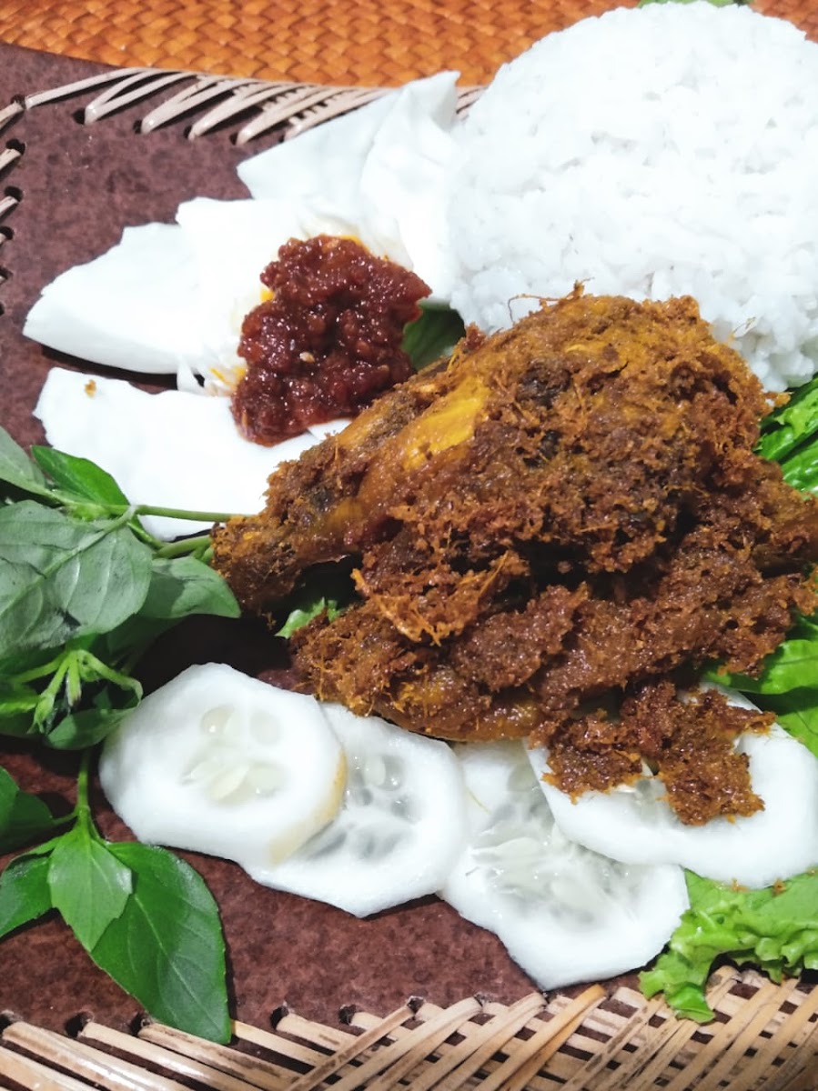 Ayam Tulang Lunak Uti Jakarta (Jagakarsa)