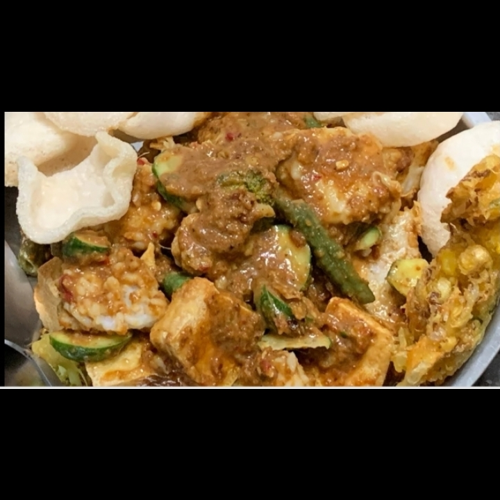 Ayam Gepuk dan Ayam Penyet Medan