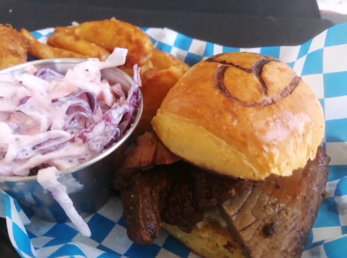 Chalino's bbq&grill