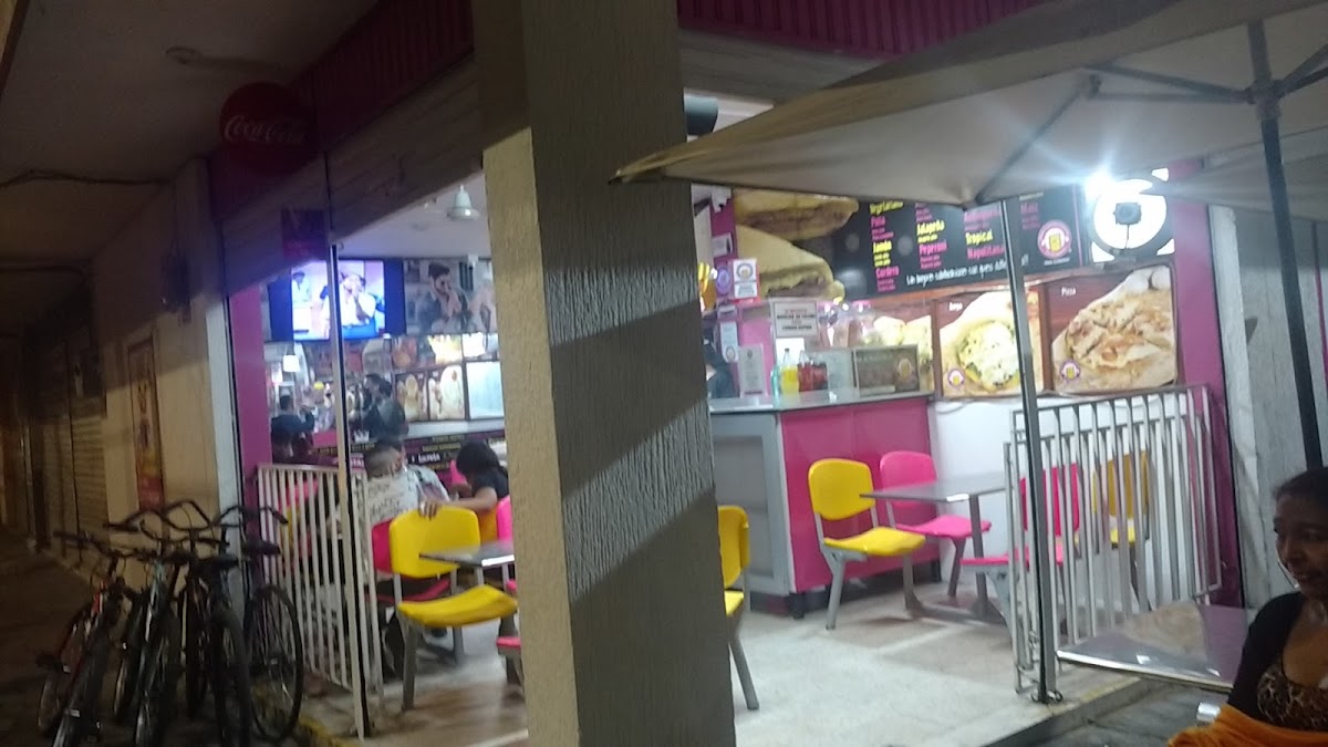 Restaurante Colas y Colitas Cubanas