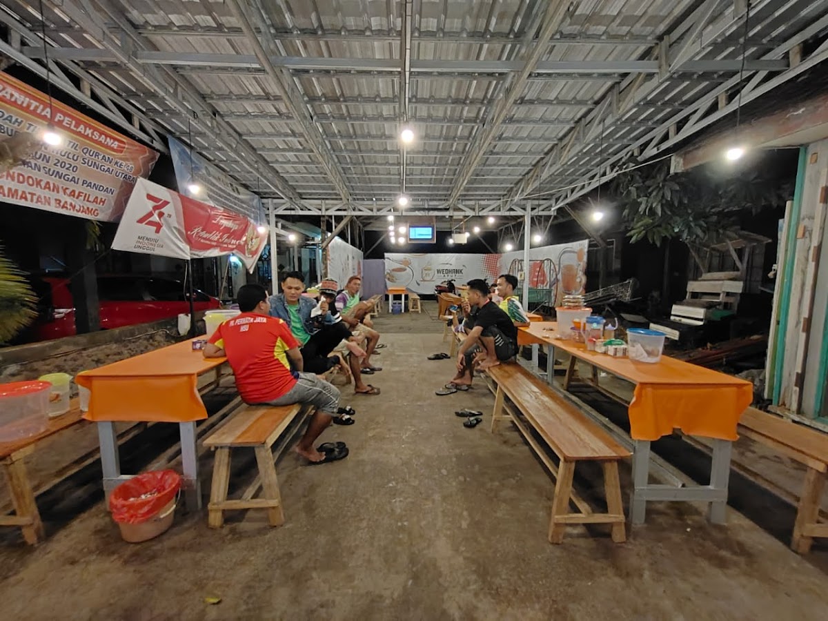ANGKRINGAN MANG OLEX