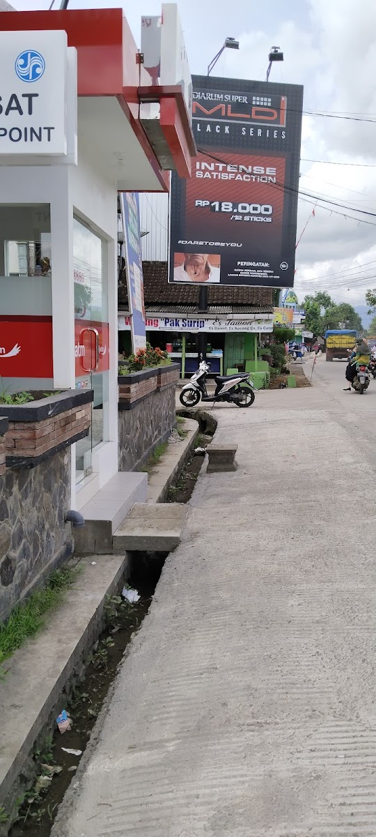 Warung Es Tawon Pojok Pak Surip