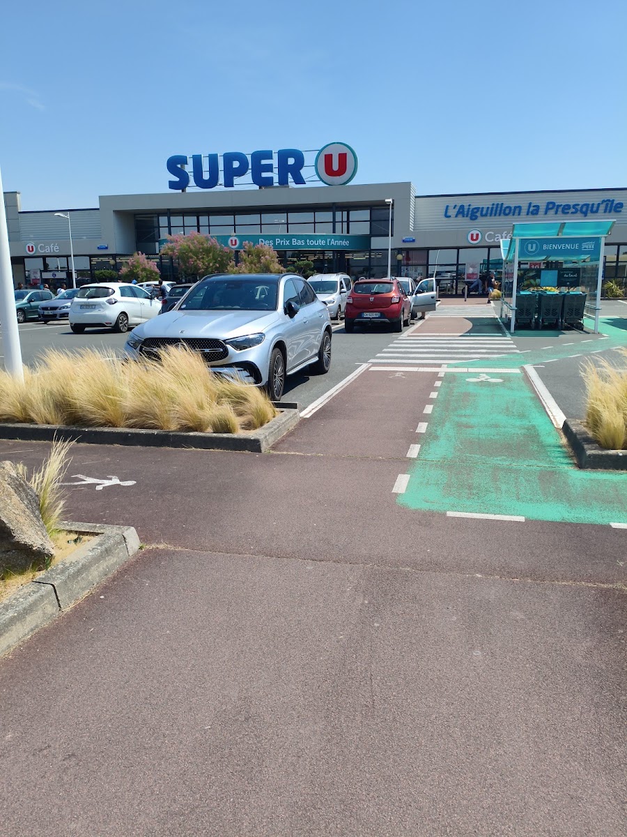 Super U