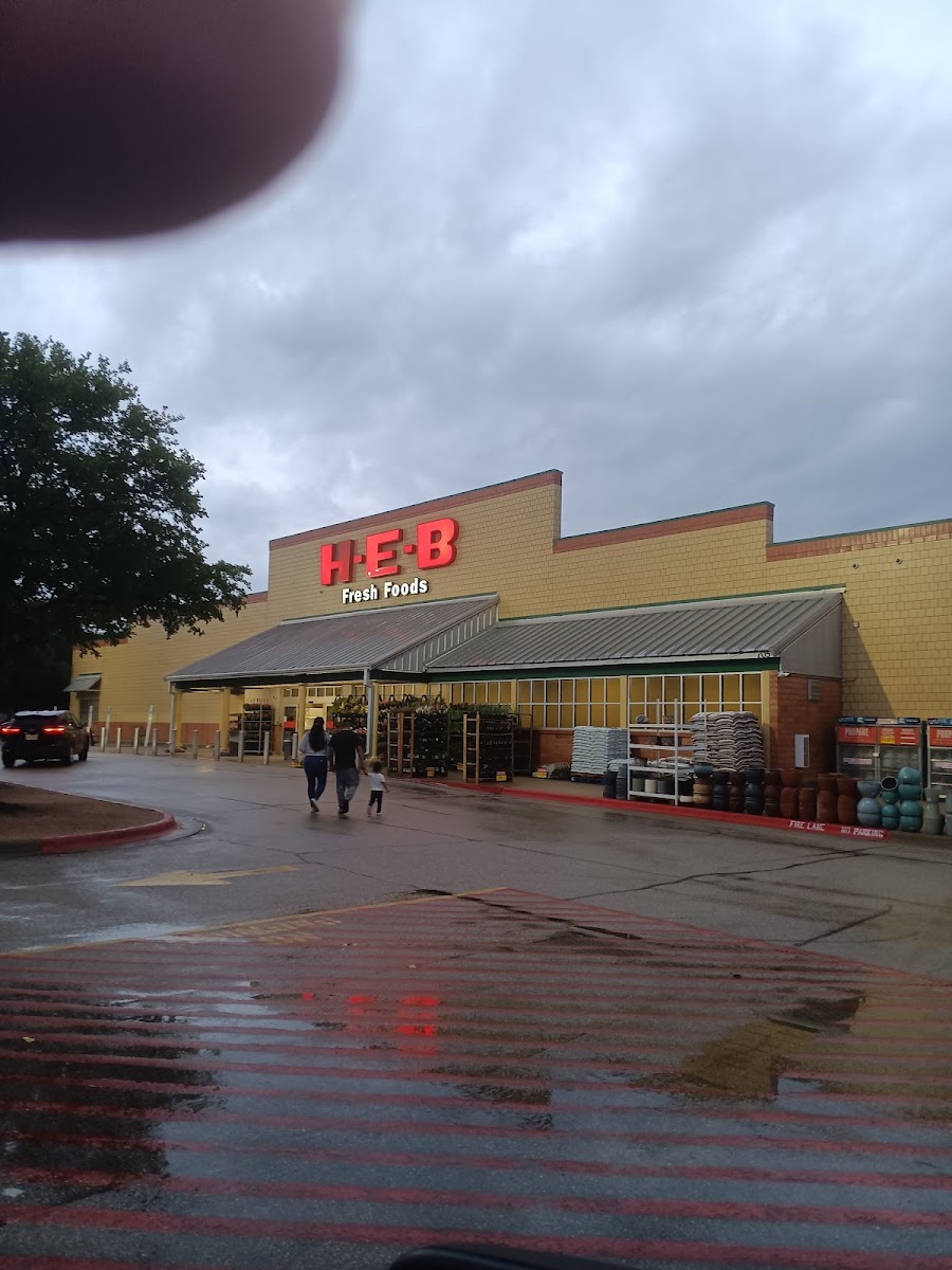 H-E-B