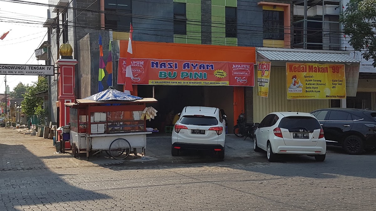 Nasi Ayam Bu Pini