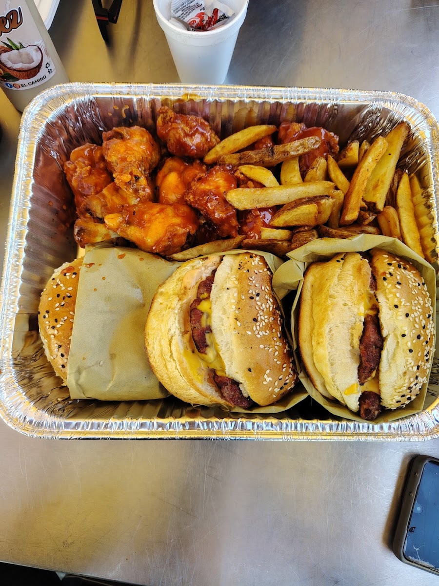 Ribs & Wings El Ahumador