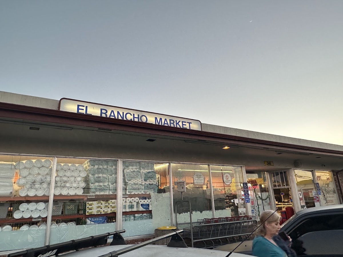 El Rancho Market