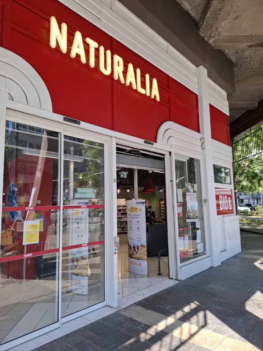 NATURALIA