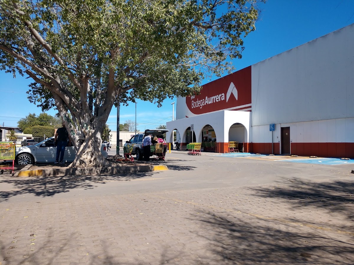 Mi Bodega Aurrera, Huatabampo
