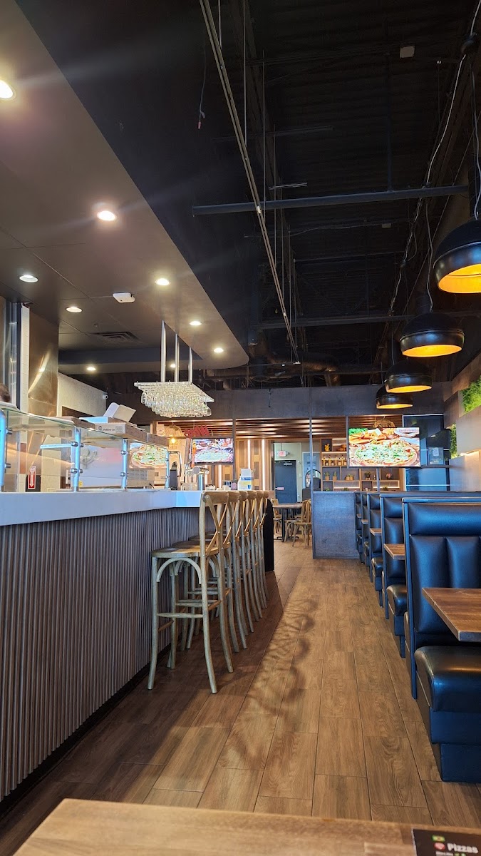 MMS Pizza House