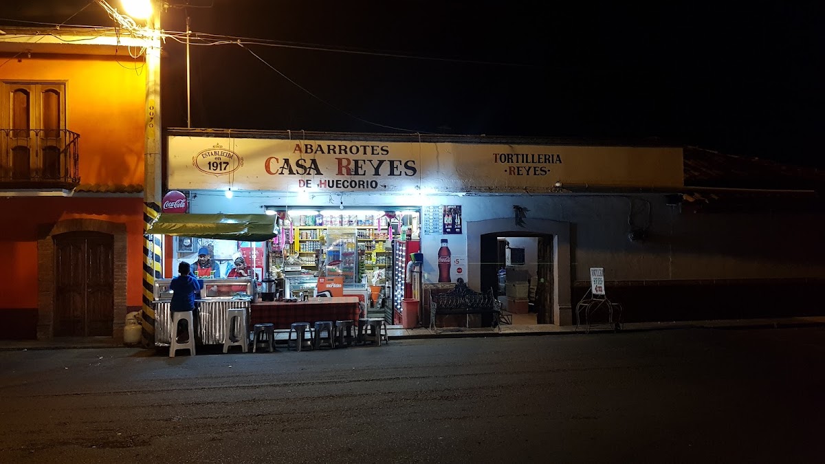 Abarrotes La Placita