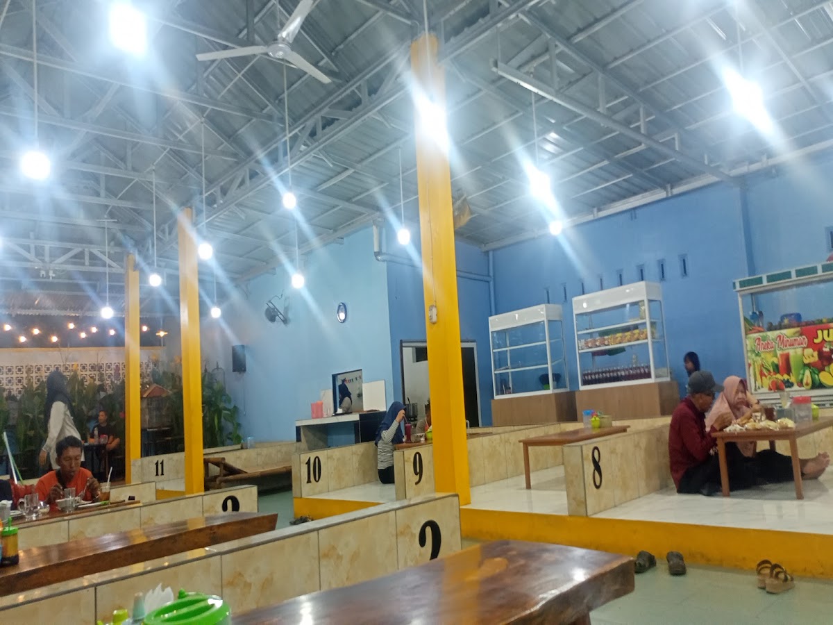 Warung Lesehan Berkah