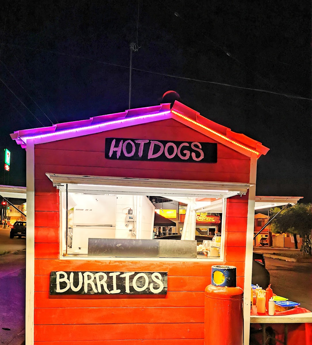 La Casita Hot Dogs