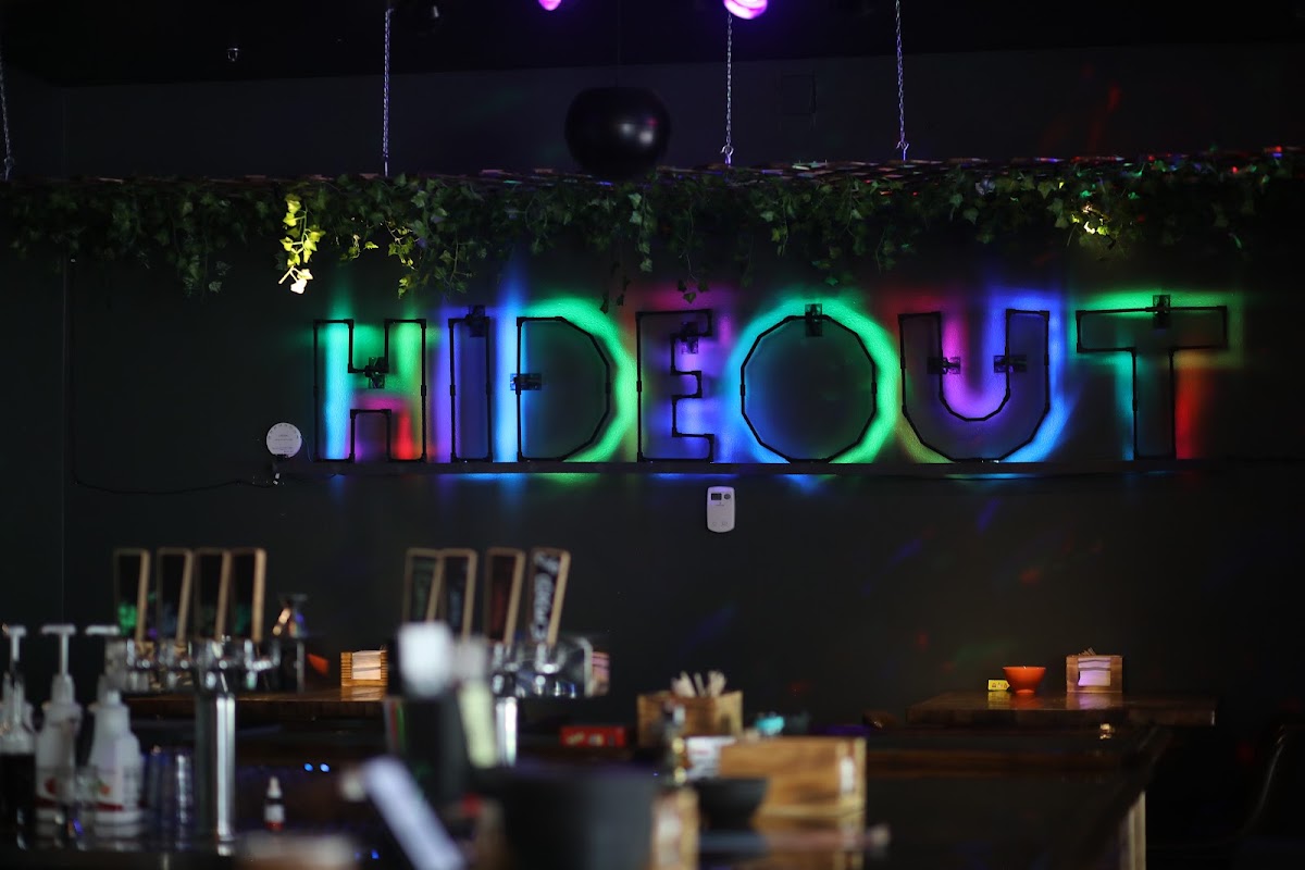 Hideout Kava and Tea Clematis