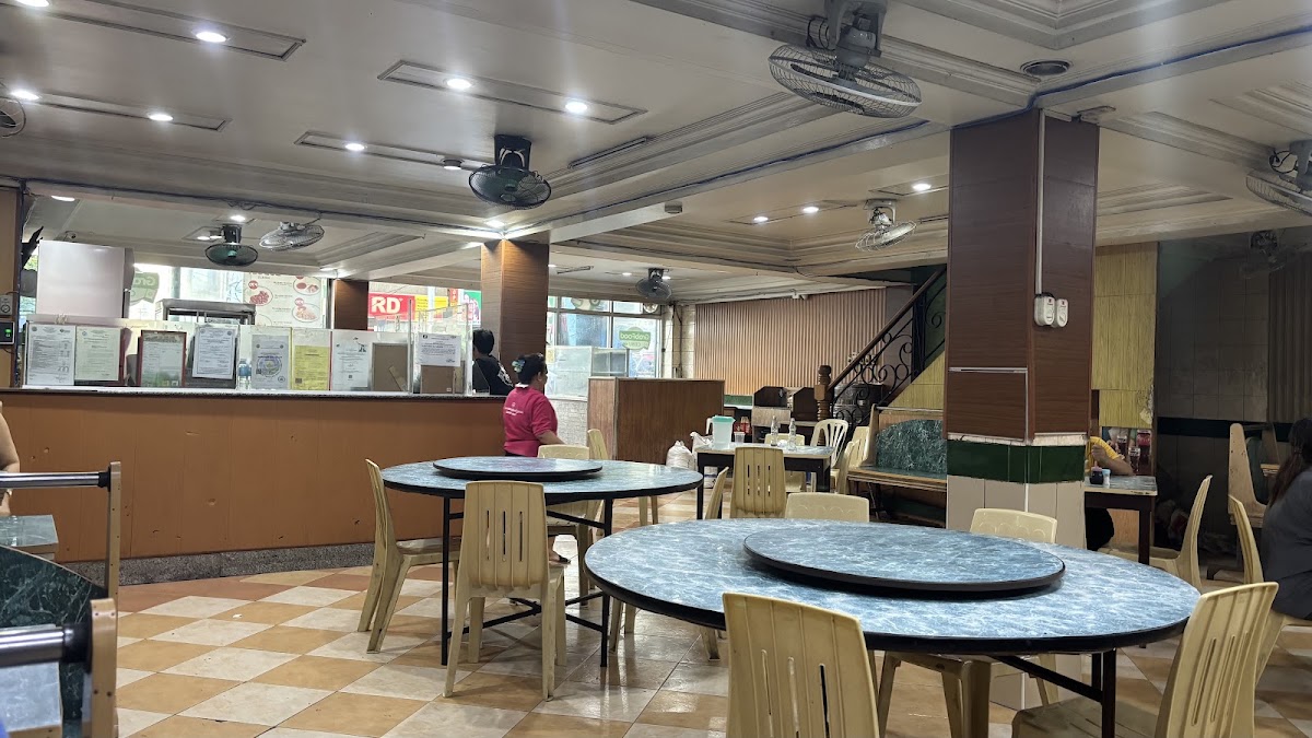 Snowsheen Restaurant