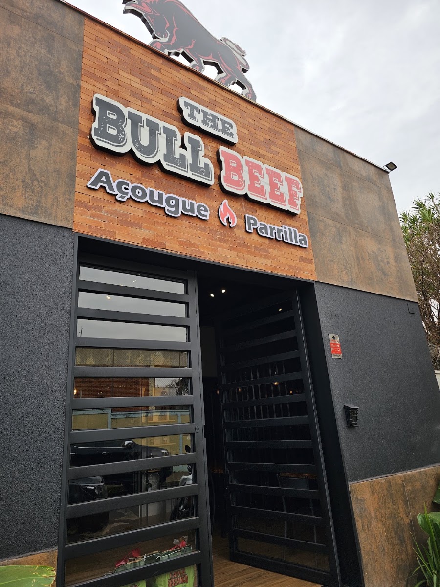 THE BULL BEEF - PARRILLA / RESTAURANTE
