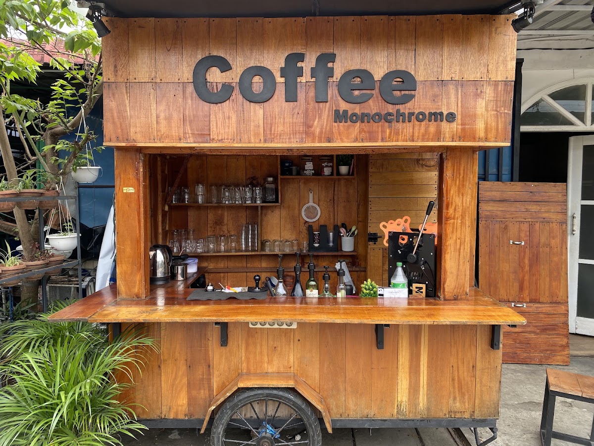 Coffee Monochrome Pandan