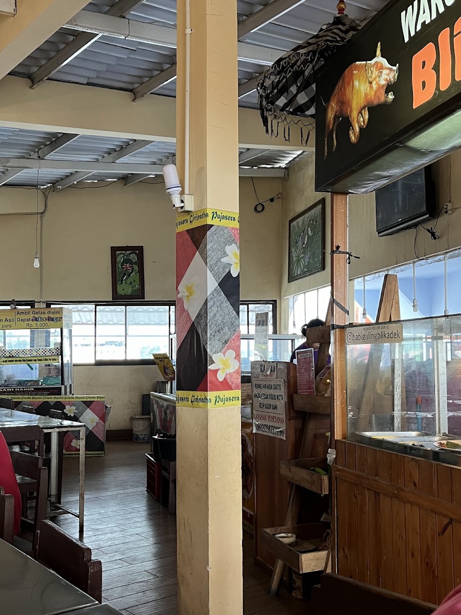 Warung Babi Guling Bli Kadek