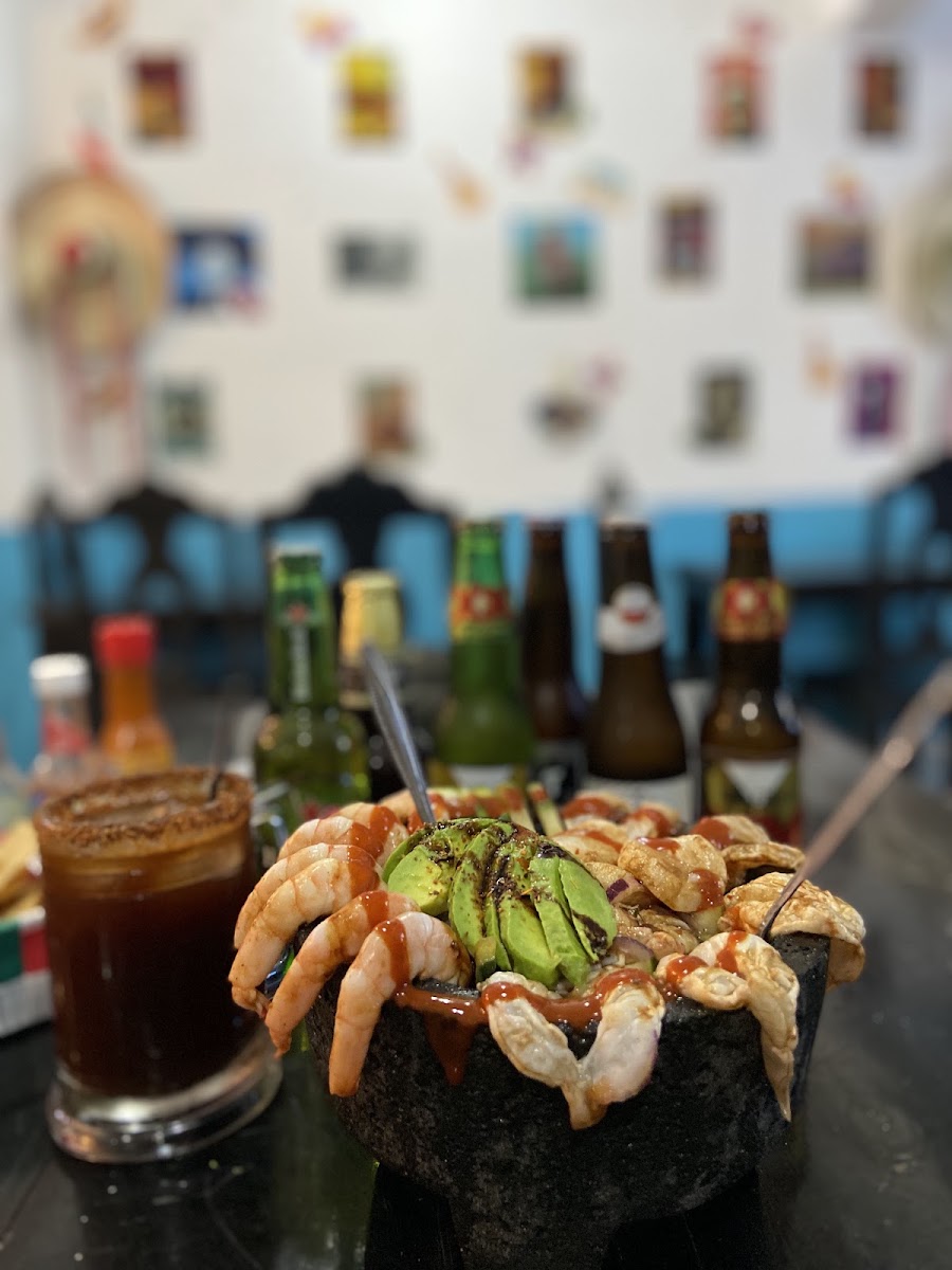 La Cuichi Mariscos y Cantaritos