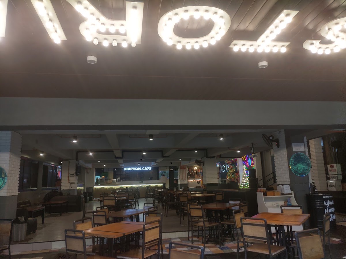 Historia Cafe