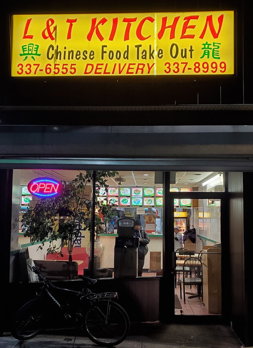 L & T Chinese Kitchen
