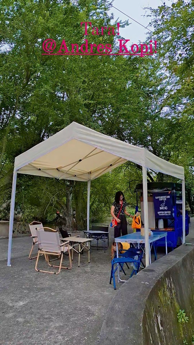 Andres Kopi Pop-Up Cafe