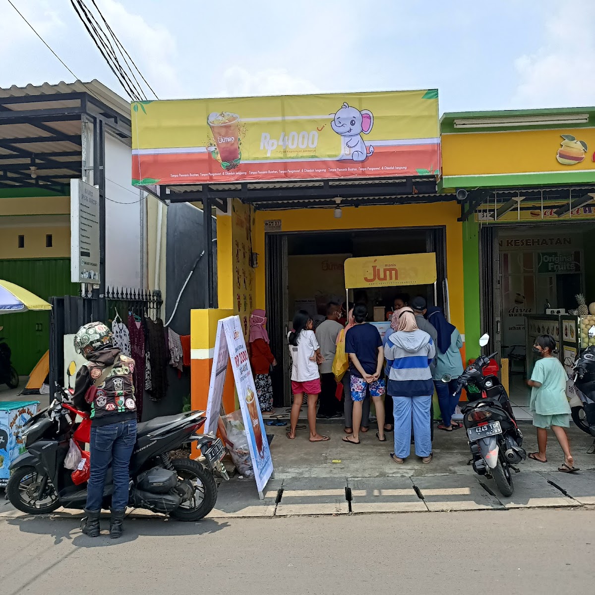 Es Teh Manis Jumbo Ciracas