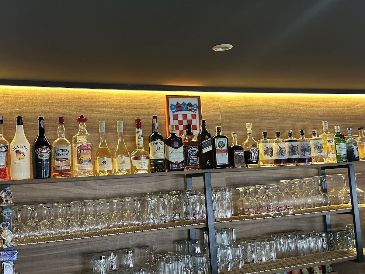 Caffe bar Green