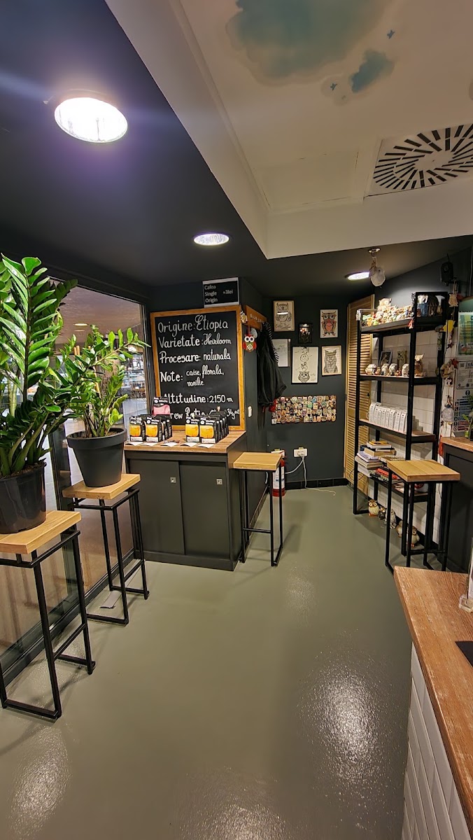 Status Coffee