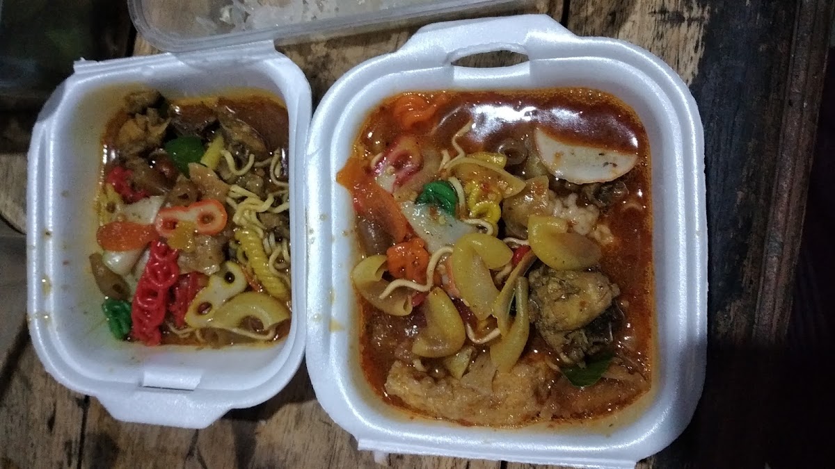 Warung Seblak sareret Kp.pocol