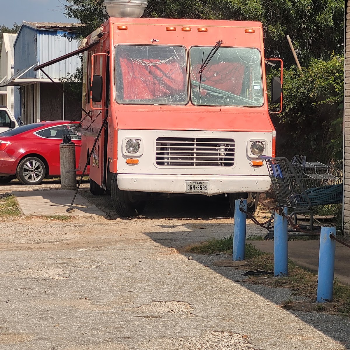 Taqueria La Alacrana (Food Truck)